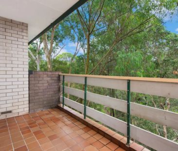Leafy Lane Cove Apartment Offering Peaceful Living - Photo 3