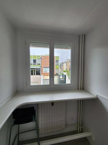 À louer / Studio 22 m² avec balcon, proche gare centre de Reims - Photo 4