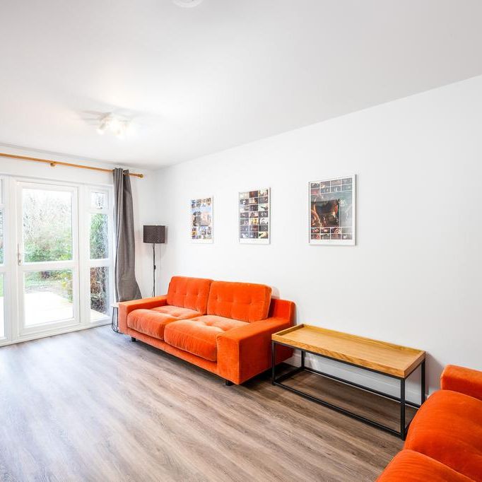 1 bedroom in a house share to rent - Photo 1