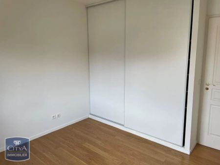 Appartement à louer 3 pièces 68.8m² - Photo 2