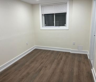 For Lease - 1394 Largo Crescent Unit# Lower, Oshawa, Ontario - Photo 6