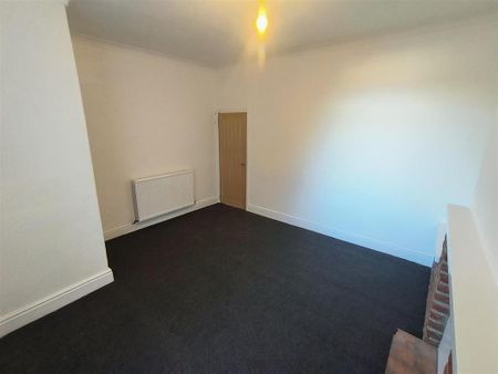 2 bedroom property to rent - Photo 3
