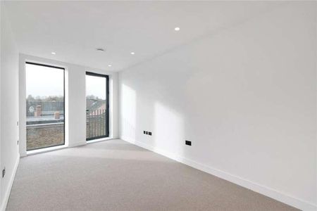 Novum Court, Cannon Hill Lane, London, SW20 - Photo 3