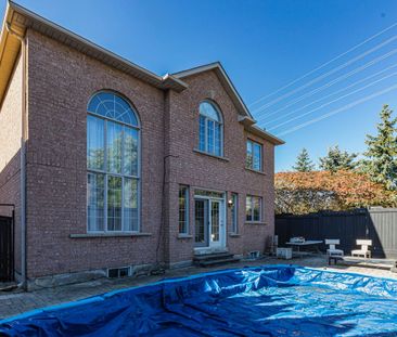 For Lease - 2472 Upper Valley Crescent, Oakville, Ontario - Photo 6