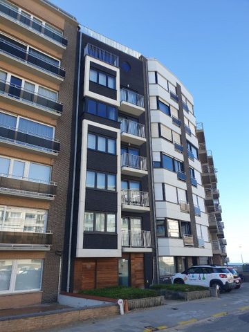 Recent modern 2 slaapkamer -appartement in het centrum van Koksijde en op een boogscheut van de Zeedijk en het strand - Photo 5