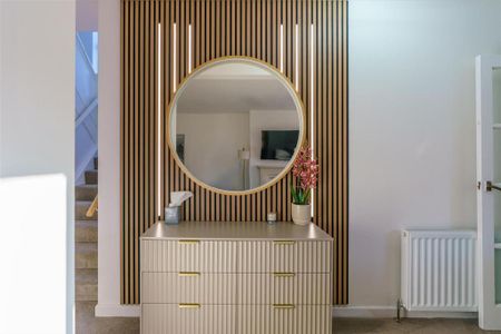 3 bedroom semi-detached house to rent - Photo 4