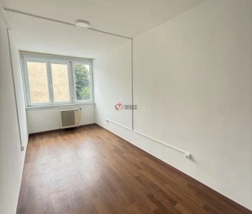 Pest megye, Vác, (Deákvár), Sirály utca - Photo 5