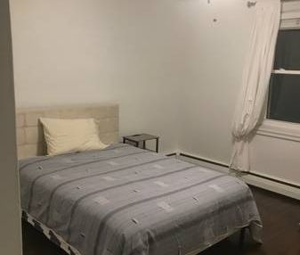 Man only - Single Room - 1200 CAD - Etobicoke 2024.12.28 - Photo 1