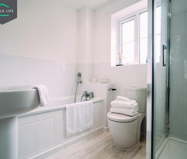 3 bedroom detached house to rent - Photo 4