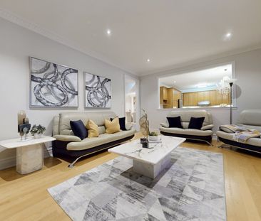 For Lease - 55 Frybrook Crescent, Richmond Hill, Ontario - Photo 2