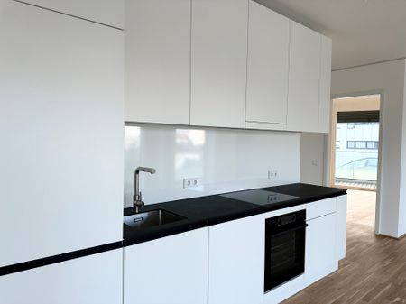 Erstbezug 3-Zimmer Traumwohnung direkt am Wasser! U1 Donauinsel vor der Türe! - Foto 3