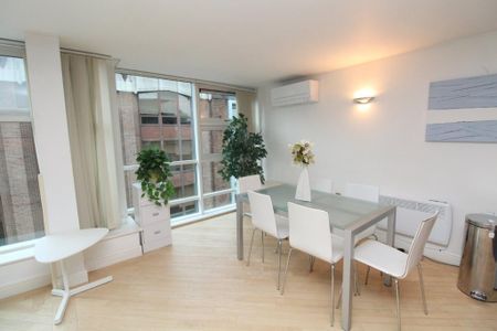 2 bedroom flat to rent - Photo 3