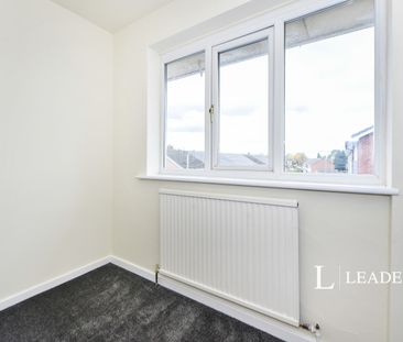 3 bedroom house to rent Brian Avenue, Droylsden, M43 - Photo 3