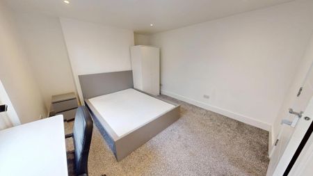 3 bedroom ground floor maisonette to rent - Photo 4