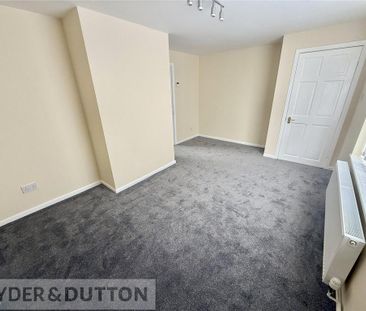 2 bedroom semi-detached house to rent - Photo 5