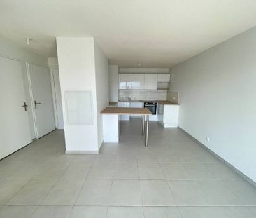 Location appartement Grenoble 38000 42.9 m² - Photo 3