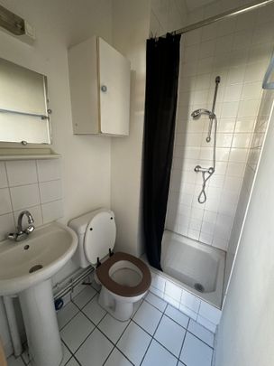 Location Appartement 1 pièce 13m² LA MADELEINE 59110 - Photo 1
