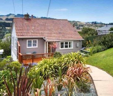 Charming 2 Bedroom Home In Green Island - Photo 5