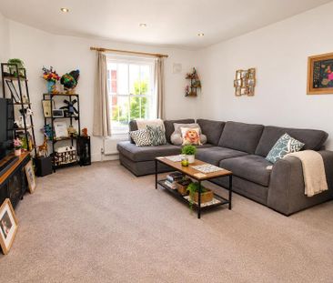 2 bedroom maisonette to rent - Photo 1