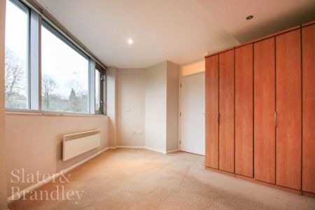 2 bedroom apartment to rent - Photo 2