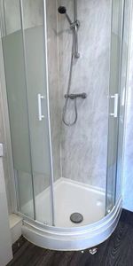 Room 6 Humphrey Street, Ince, , UK - Photo 3