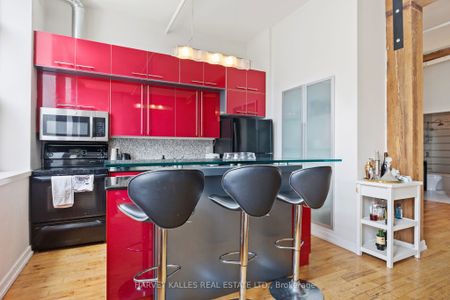 Brock Lofts - Photo 2