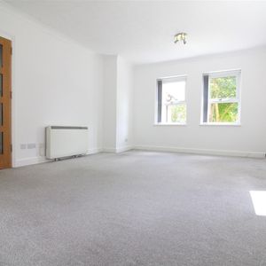 Malmers Well Road, High Wycombe - Photo 3