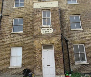 2 bedroom flat to rent - Photo 6