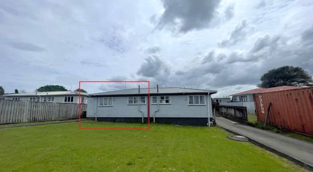 1 beddy cutie - Photo 1