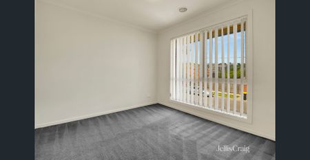 Four Bedroom Home in Pascoe Vale - Photo 5
