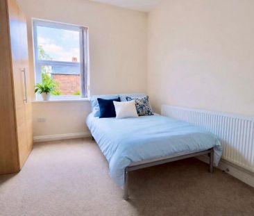 5 bedroom terraced house to rent - Photo 3