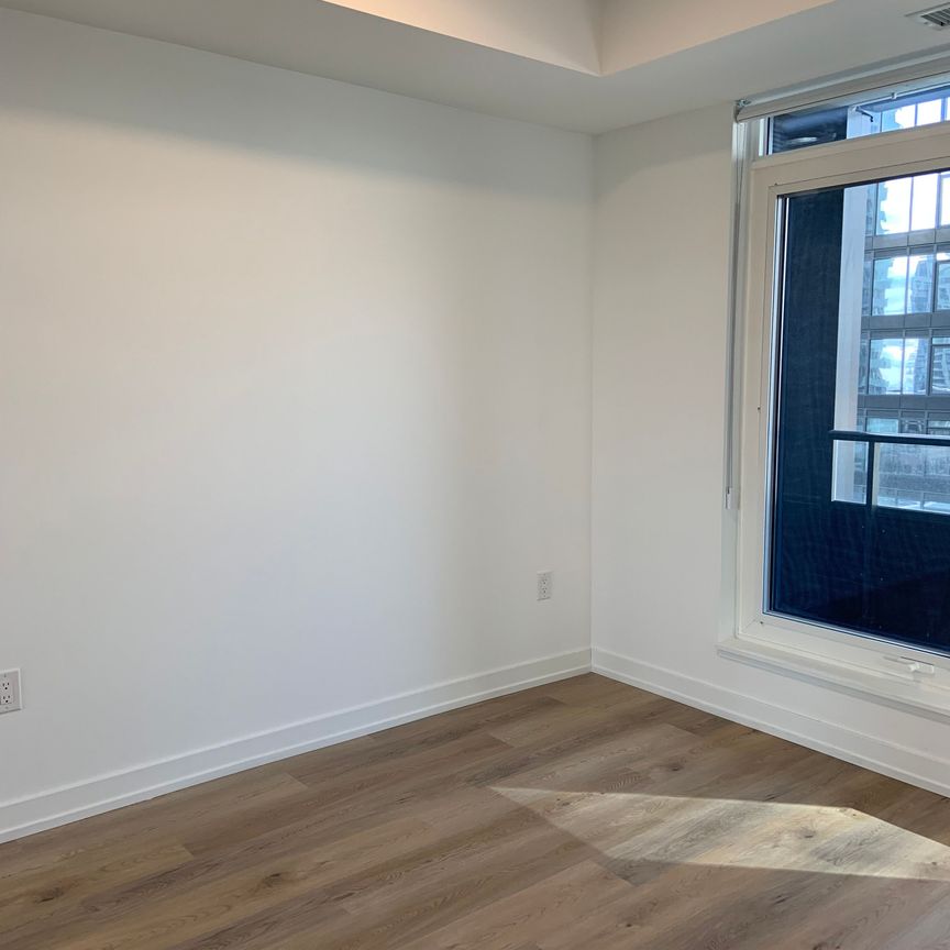 For Lease - 395 SQUARE ONE Drive Unit# 1102, Mississauga, Ontario - Photo 1