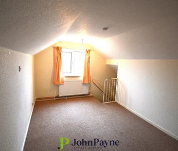 2 bedroom maisonette to rent - Photo 5