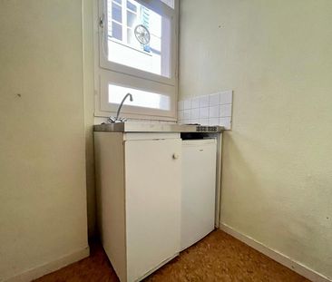 Location Appartement 1 pièce 24m² NANTES 44000 - Photo 2