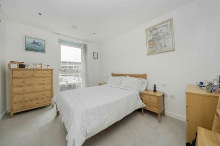 Devan Grove, Woodberry Down, N4 - Photo 5