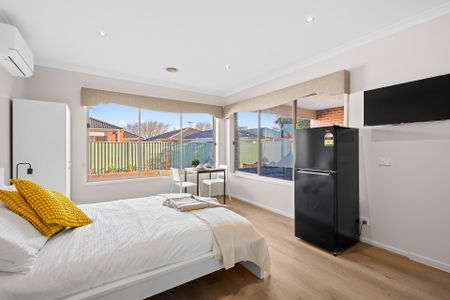 Wyndham Vale - Photo 4