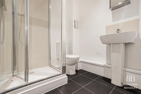 2 bedroom flat to rent - Photo 5