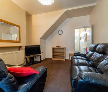 4 Milton Street - Photo 2