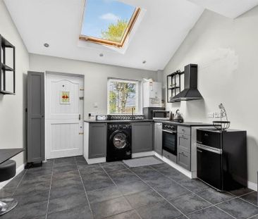 43 Ballyskeagh Road, Lisburn, BT27 5TE - Photo 6