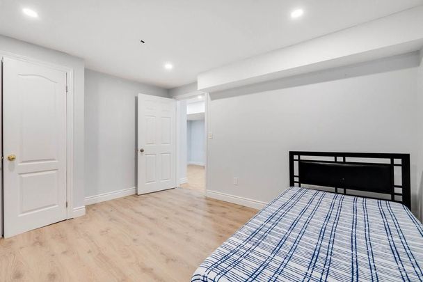 For Lease - 660 Armstrong Boulevard, Milton, Ontario - Photo 1