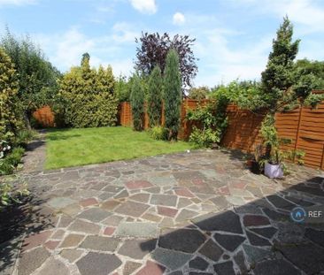 2 bedroom maisonette to rent - Photo 5