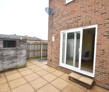 1 bedroom semi-detached house to rent - Photo 6