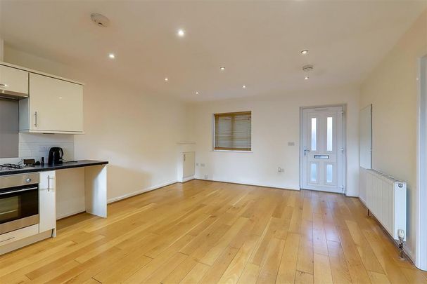 1 bedroom detached bungalow to rent - Photo 1