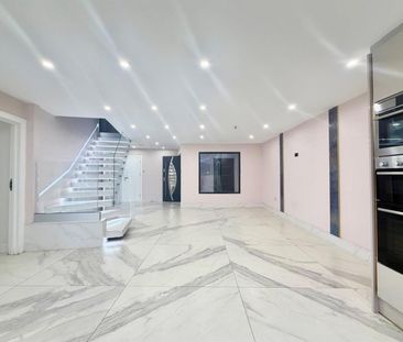 6 Bedroom House To Let - Photo 1