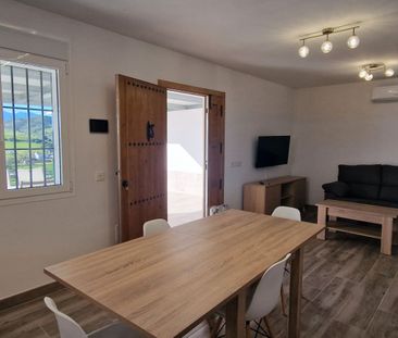 Casa o chalet de alquiler en Coín - Photo 3