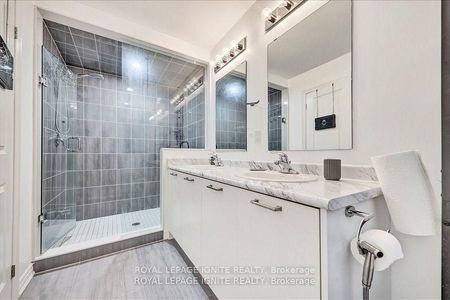 For Lease - 35 Peter Hogg Court, Whitby, Ontario - Photo 3