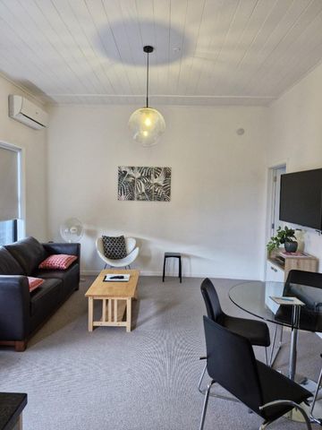 2/360 Devon Street East, Strandon, New Plymouth - Photo 3