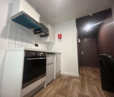1 bedroom flat to rent - Photo 3