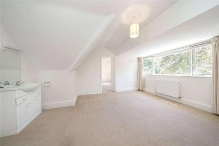 Camp End Road, Weybridge, Surrey, KT13 - Photo 3