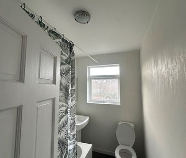 4 Bed Terraced House, Lorne Road, HA3 - Photo 2